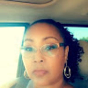 Meet your Posher, Evelyn